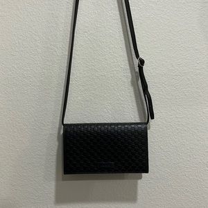 Authentic Gucci crossbody purse